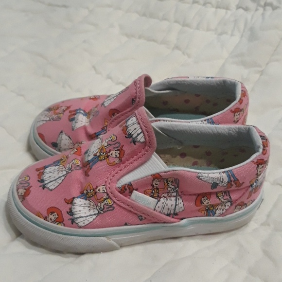 toy story vans toddler size 7